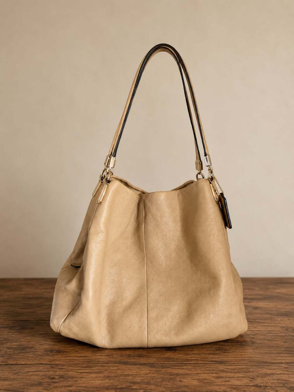 Coach Madison Phoebe Leather Shoulder Bag camel beige
